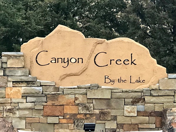 Welcome to Canyon Creek subdivision, Lenexa KS