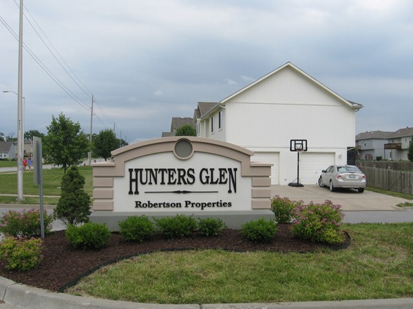 Hunters Glen Subdivision features Liberty School District with Kansas City address