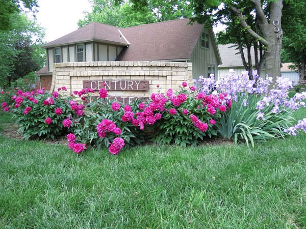 You can't beat springtime in Century Estates