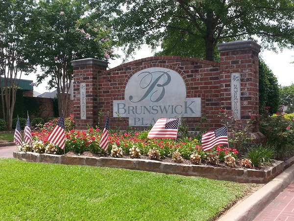 Come find your new home in Brunswick Place in south Shreveport