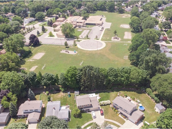 Farrand Elementary School ~ centrally located within Lake Pointe Village neighborhood