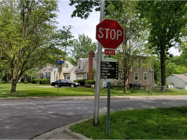 Have you seen the new direction signs in Roeland Park? Very cool 