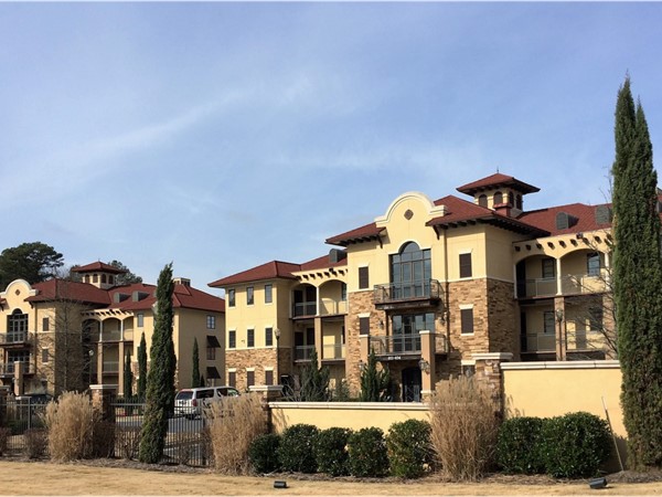 Chenal Woods luxury condominiums in West Little Rock