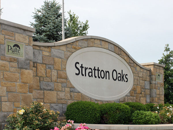 Stratton Oaks. Homes from $220K - $350K. Villas from $150K - $275K.