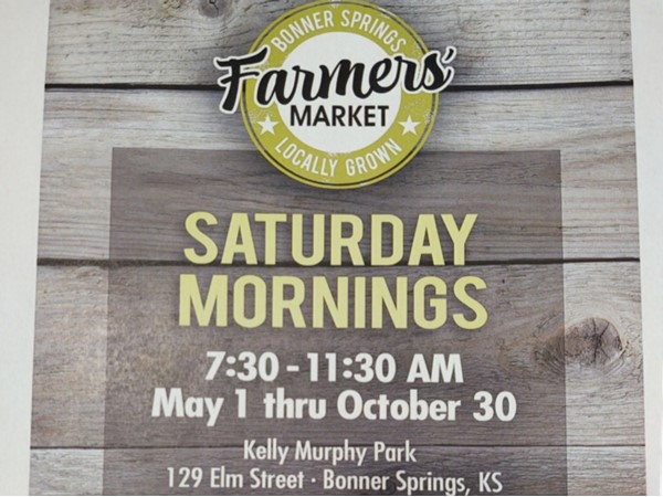 Bonner Springs Farmers Market draws area residents who love locally sourced farm fresh products.