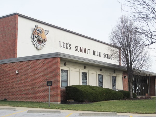 Lee's Summit High School
