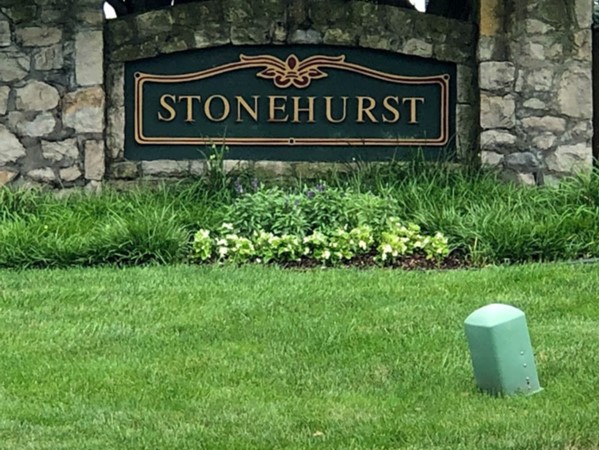 Welcome to Stonehurst in Olathe
