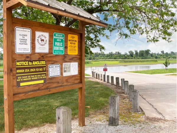 Snyder Bend Lake rules are posted near the boat launch