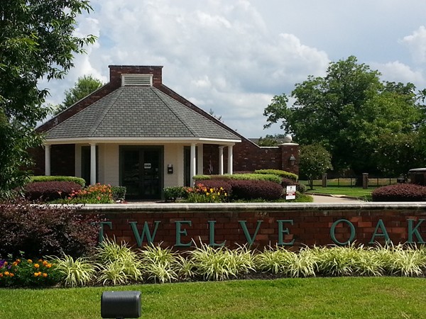 Find your forever home in this beautiful neighborhood in south Shreveport