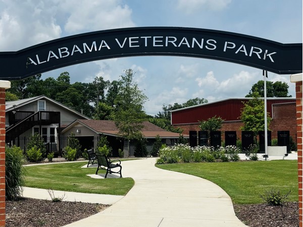 Alabama Veterans Museum and Archives offers a collection with an impressive display of artifacts