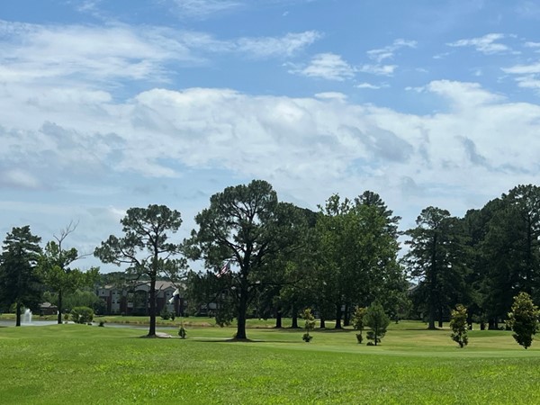 Longhills Golf course in Benton