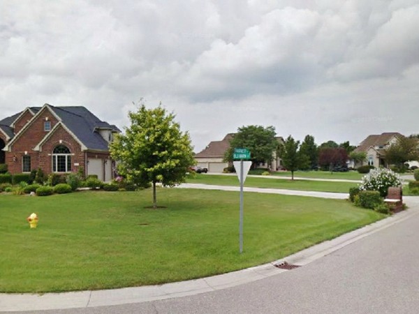 Eitzens Farms "A Golfside Community of presitgeous homes" in Clio, MI