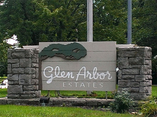 Glen Arbor Estates