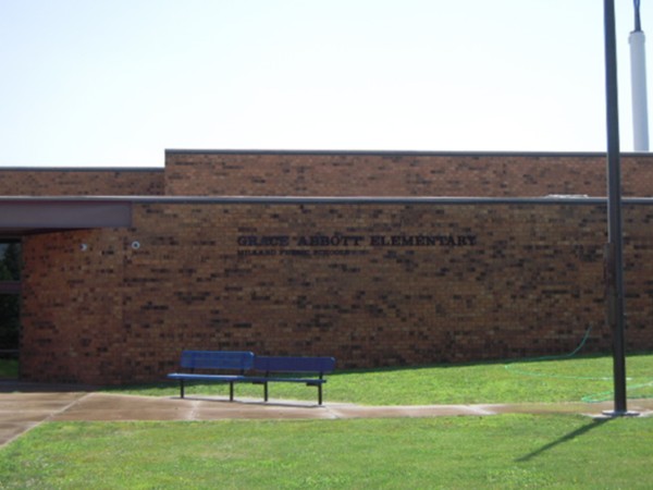 Grace Abbott Elementary (Millard) school in the Pepperwood neighborhood