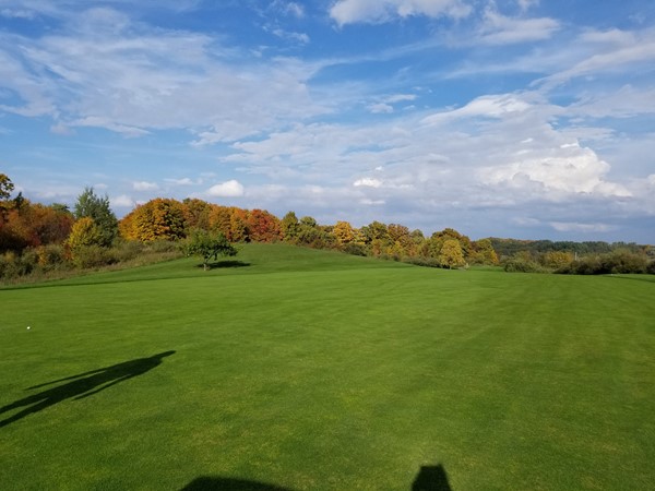There's just something about fall golf with friends at the Crown Golf Club