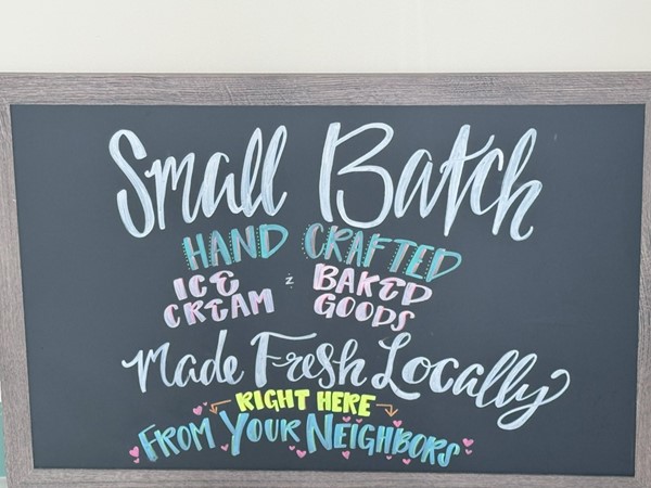 Scoop House and Bakery is a new amazing ice cream shop in Del City