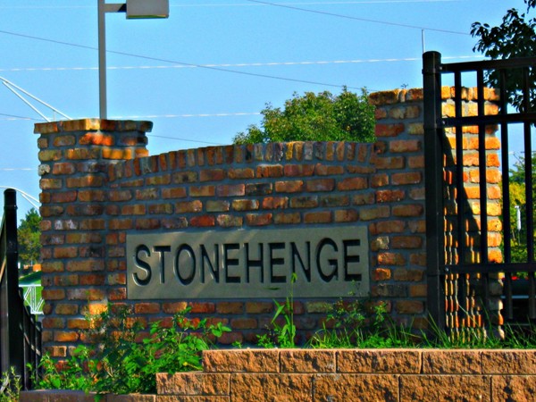 Entrance to Stonehenge 